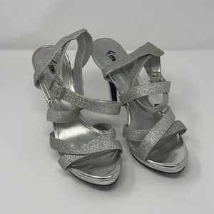 Fioni Night Strappy Sandals